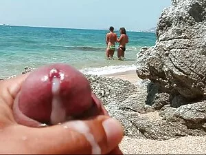 Baiser ma demi-soeur ...