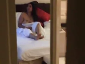 La nympho coquine Sa ...